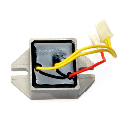 REGULATOR NAPIECIA BRIGGS'STRATTON 10-16 AMP