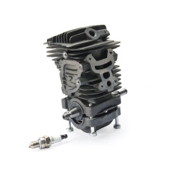 SILNIK KOMPLETNY STIHL MS181