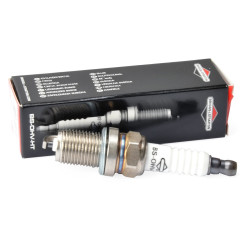 ŚWIECA ZAPŁONOWA BRIGGS TRAKTORY GÓRNOZAWOROWE